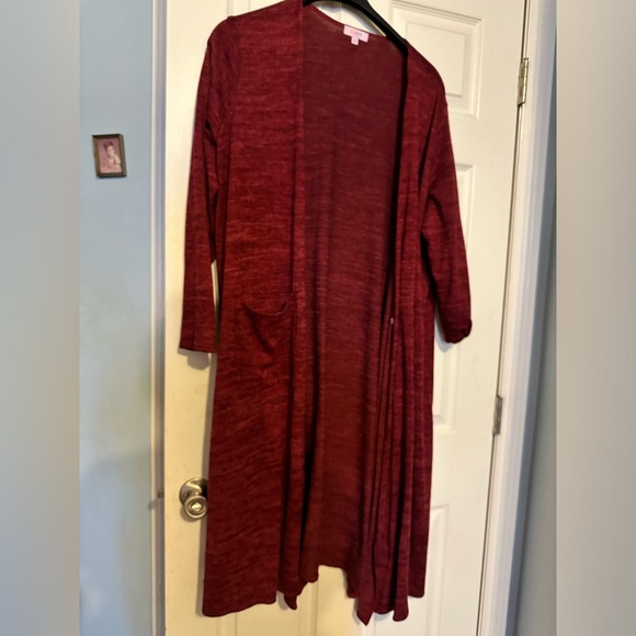 Lularoe Sarah SOLD - Picture 1 of 3